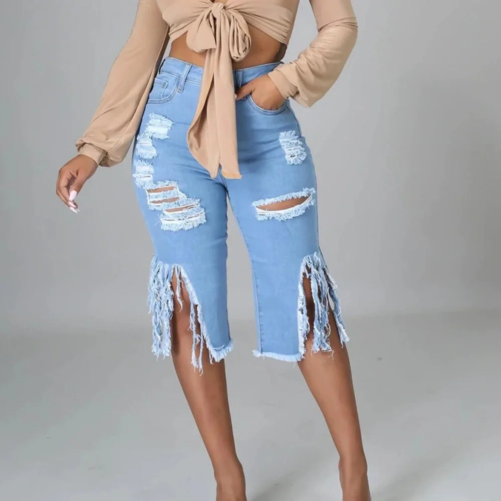 Womens jean shorts - Picture 1 of 3